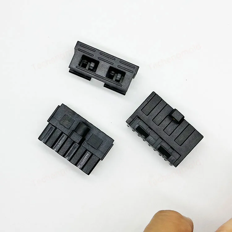 特诚科技LCP精密注塑件实拍 1